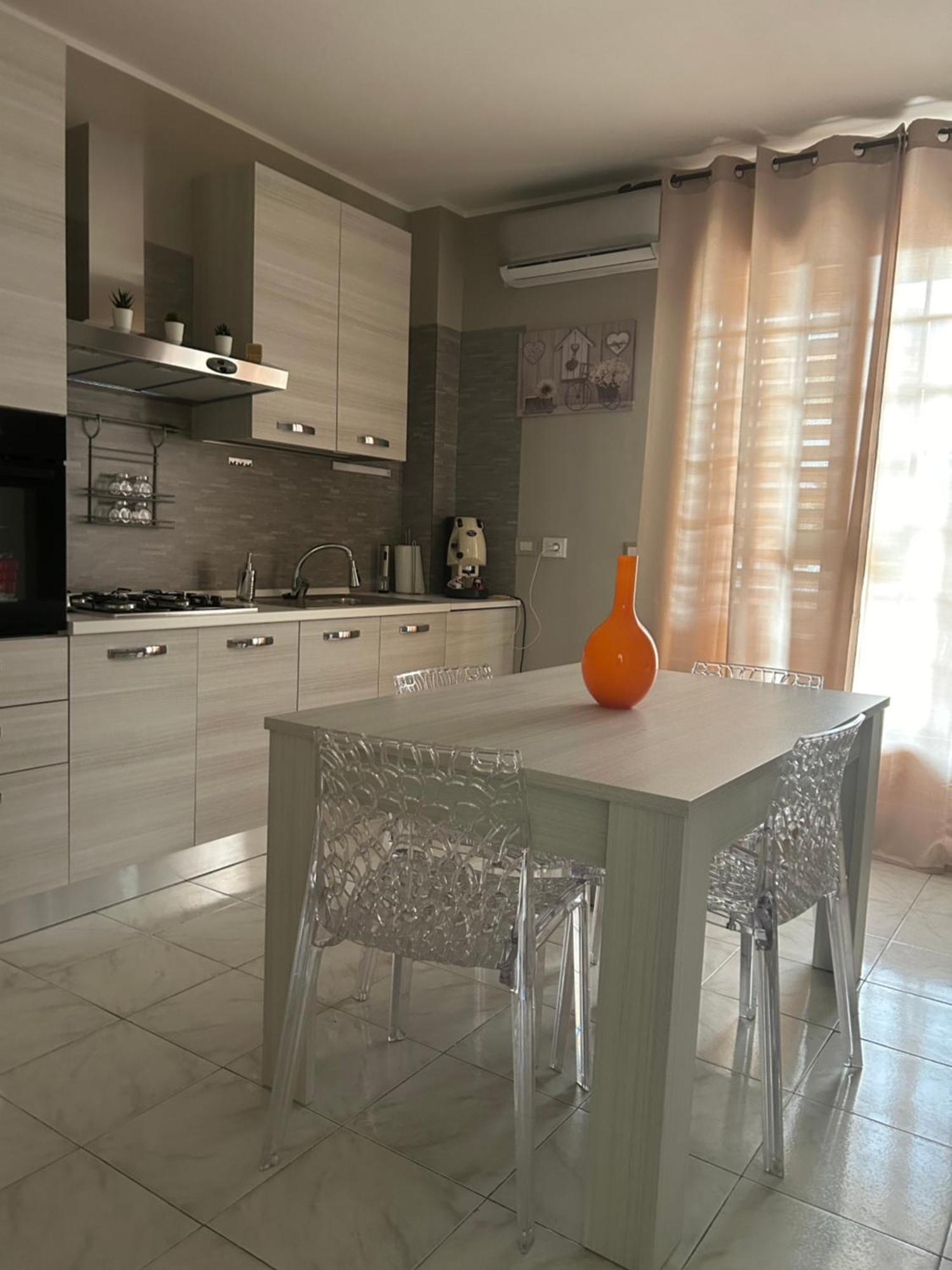 Appartamento Relax - Mare Cannizzaro - Aci Castello Catania Ngoại thất bức ảnh